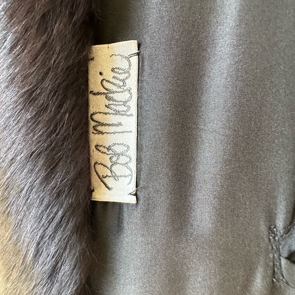 Bob Mackie RARE Oversized Fox Fur Stole Wrap Shawl. 9ft! - Picture 11 of 16